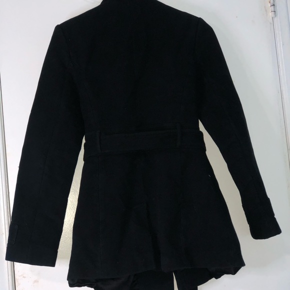 Trench coats - Picture 2 of 2